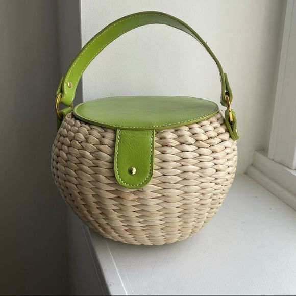 Lime Basket Purse - Picture 7 of 10